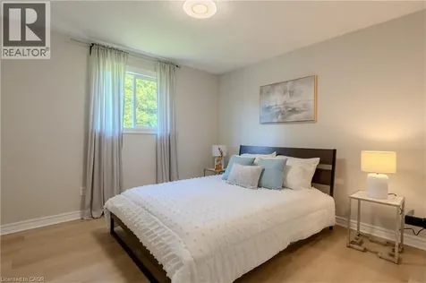 80 Chilton Drive Stoney Creek ON L8J 1M4