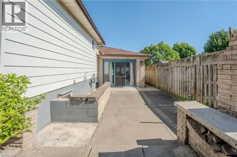 80 Chilton Drive Stoney Creek ON L8J 1M4