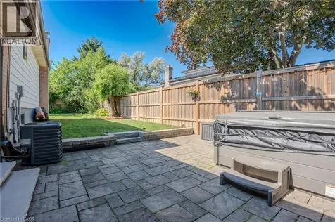 80 Chilton Drive Stoney Creek ON L8J 1M4