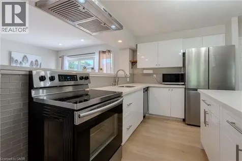 80 Chilton Drive Stoney Creek ON L8J 1M4