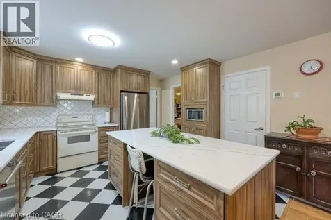 217 North Street East Tillsonburg ON N4G 1B8
