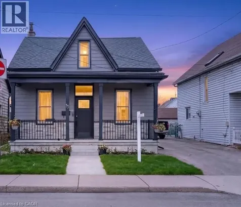 13 Richmond Street Hamilton ON L8P 4J3
