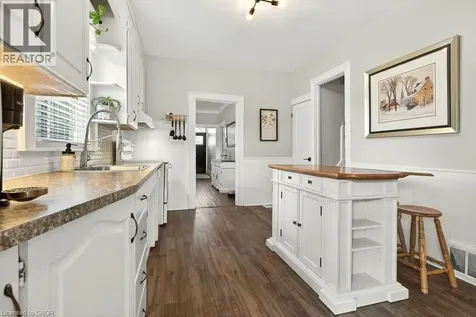 13 Richmond Street Hamilton ON L8P 4J3