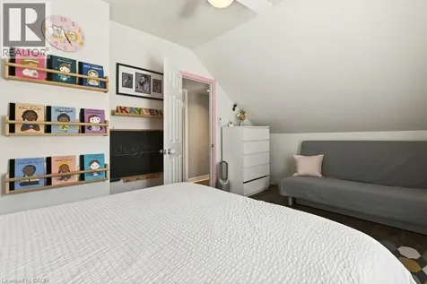 13 Richmond Street Hamilton ON L8P 4J3