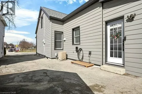 13 Richmond Street Hamilton ON L8P 4J3