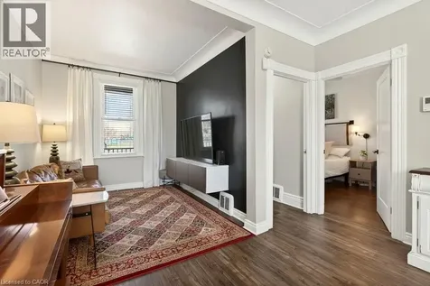 13 Richmond Street Hamilton ON L8P 4J3