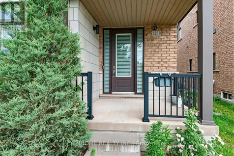 1238 Wellington Street Aurora ON L4G 2C9