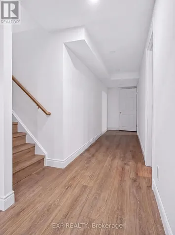 664 Dolby Crescent Milton (be Beaty) ON L9T 5V5