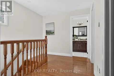 664 Dolby Crescent Milton (be Beaty) ON L9T 5V5