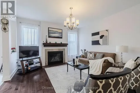 152 Finsbury Avenue Ottawa ON K2S 2P5
