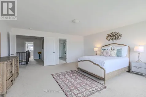 152 Finsbury Avenue Ottawa ON K2S 2P5
