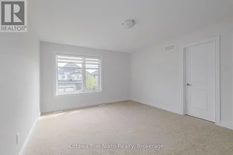 152 Finsbury Avenue Ottawa ON K2S 2P5