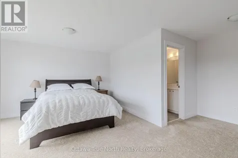 152 Finsbury Avenue Ottawa ON K2S 2P5