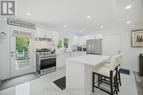 3211 Cove Avenue Innisfil ON L9S 2K7