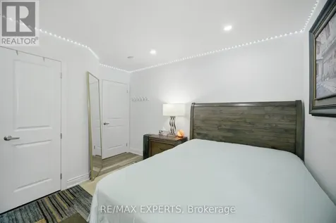 3211 Cove Avenue Innisfil ON L9S 2K7