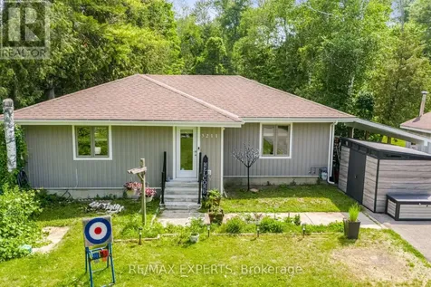 3211 Cove Avenue Innisfil ON L9S 2K7