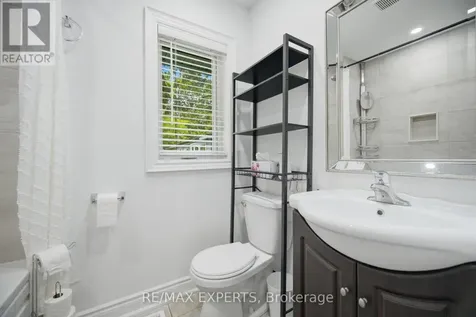 3211 Cove Avenue Innisfil ON L9S 2K7