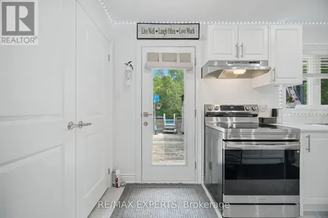 3211 Cove Avenue Innisfil ON L9S 2K7