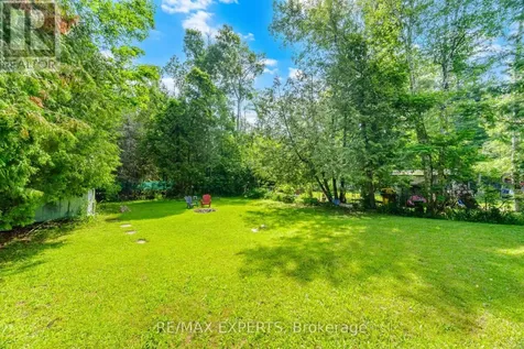3211 Cove Avenue Innisfil ON L9S 2K7