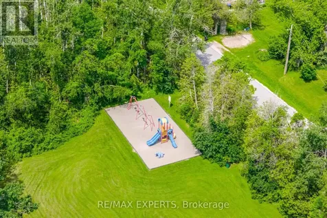 3211 Cove Avenue Innisfil ON L9S 2K7