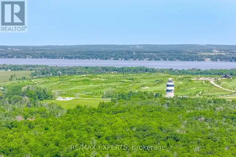 3211 Cove Avenue Innisfil ON L9S 2K7
