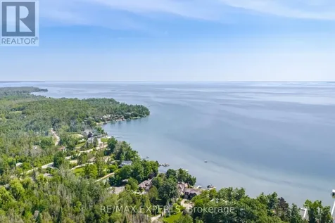 3211 Cove Avenue Innisfil ON L9S 2K7
