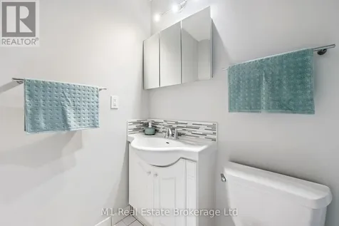 55 Blue Springs Drive Waterloo ON N2J 4T3