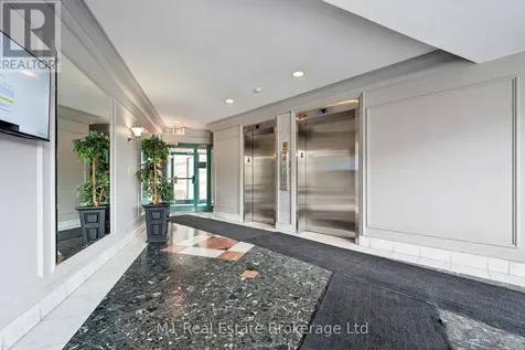 55 Blue Springs Drive Waterloo ON N2J 4T3