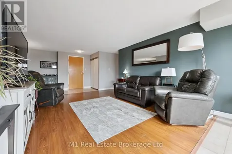 55 Blue Springs Drive Waterloo ON N2J 4T3