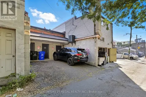 1700 St Clair Avenue West Toronto (weston-pellam Park) ON M6N 1J1