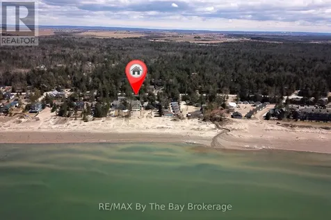 465 Bluewater Lane Wasaga Beach ON L9Z 2P4