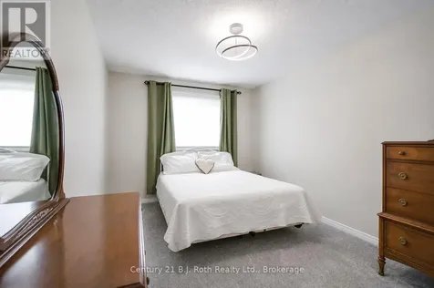 208 Diana Drive Orillia ON L3V 8J8