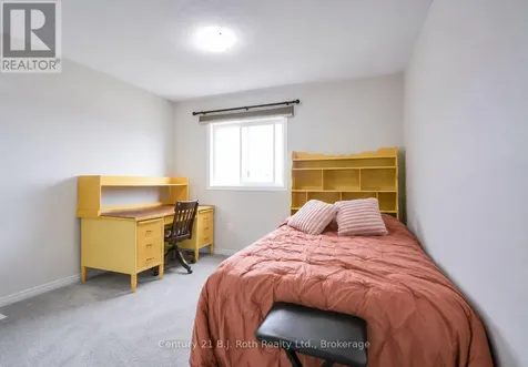 208 Diana Drive Orillia ON L3V 8J8