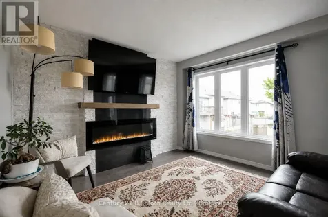 208 Diana Drive Orillia ON L3V 8J8