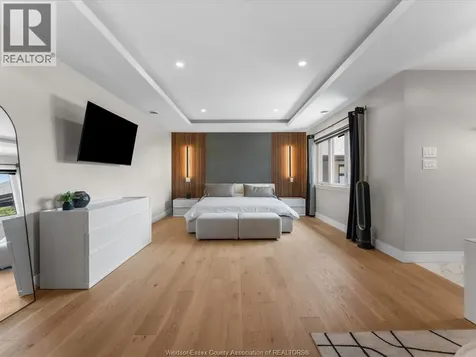 4970 Terra Bella Lasalle ON N9H 0N3