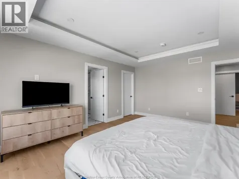 4970 Terra Bella Lasalle ON N9H 0N3