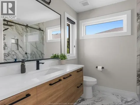 4970 Terra Bella Lasalle ON N9H 0N3