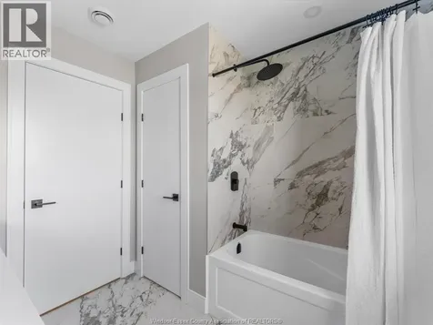 4970 Terra Bella Lasalle ON N9H 0N3