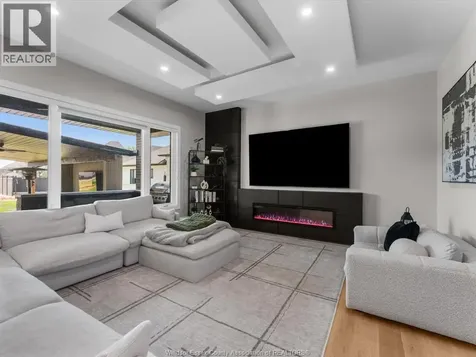 4970 Terra Bella Lasalle ON N9H 0N3