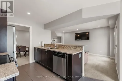 404 Rosingdale Street Ottawa ON K2R 1G9
