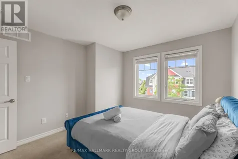 404 Rosingdale Street Ottawa ON K2R 1G9