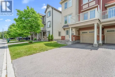 404 Rosingdale Street Ottawa ON K2R 1G9