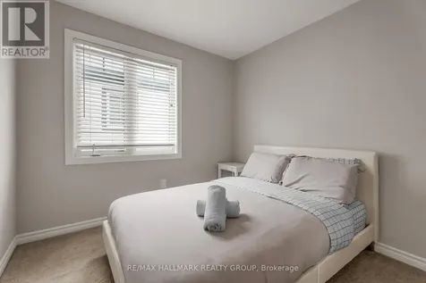404 Rosingdale Street Ottawa ON K2R 1G9