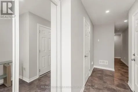404 Rosingdale Street Ottawa ON K2R 1G9