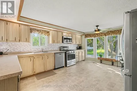 622 Bluebird Hill Carleton Place ON K7C 4R3