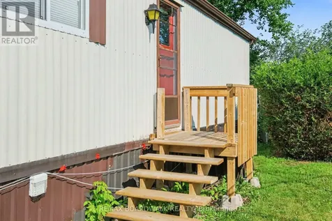 622 Bluebird Hill Carleton Place ON K7C 4R3