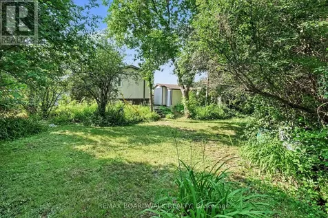 622 Bluebird Hill Carleton Place ON K7C 4R3