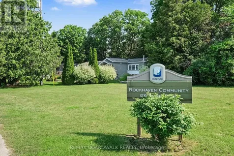 622 Bluebird Hill Carleton Place ON K7C 4R3