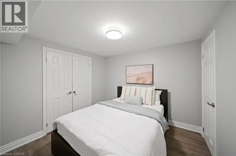 4315 Credit Pointe Drive Mississauga ON L5M 3J8