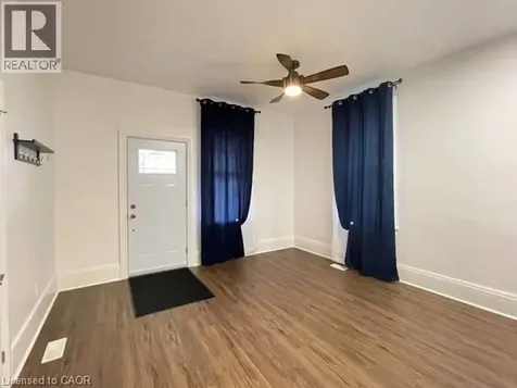10 Shanley Street Kitchener ON N2H 5N8